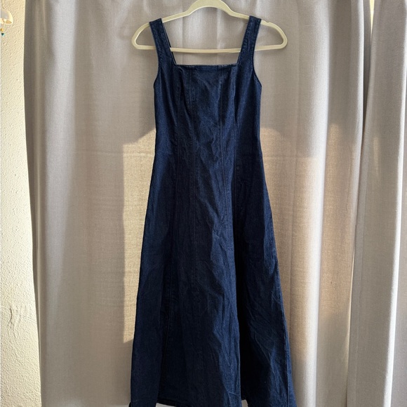 Abercrombie & Fitch Dresses & Skirts - A&F Mila Denim Midi Dress in Dark Wash